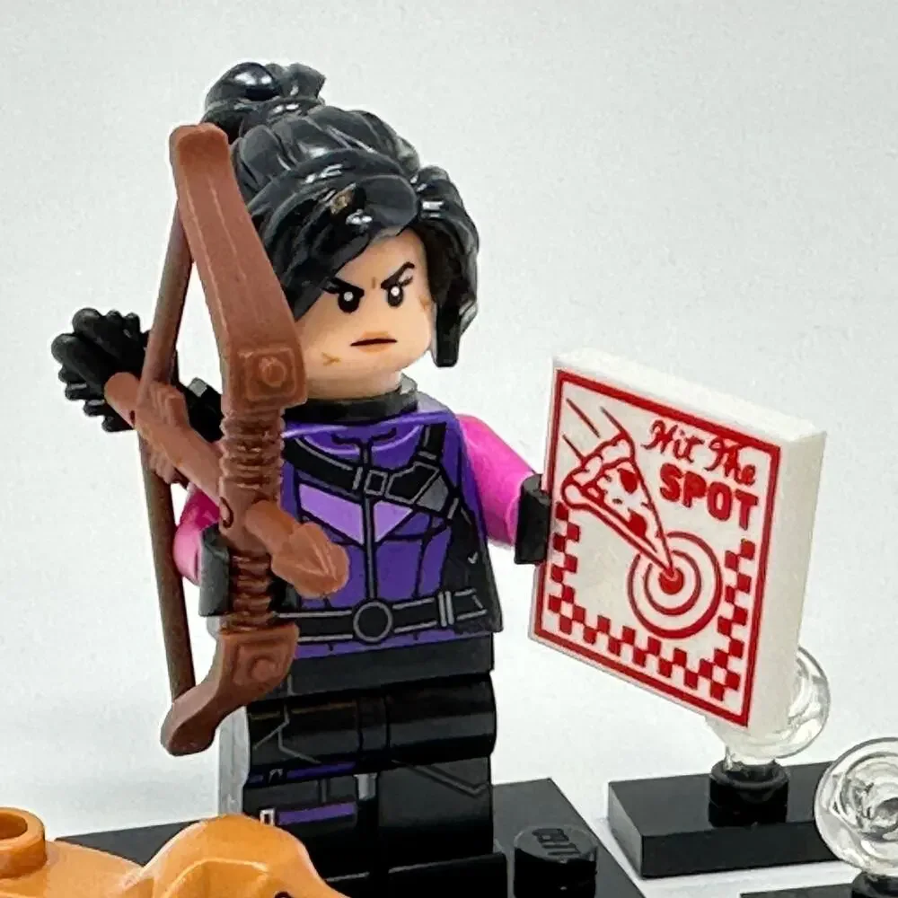 LEGO Marvel Minifigure Kate Bishop Bow Quiver Pizza Dog Lucky Series 2 71039